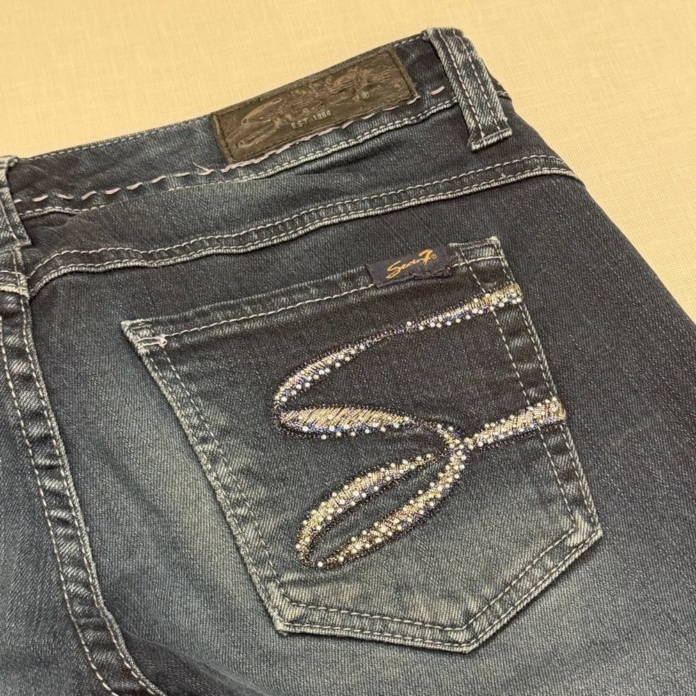 Seven7 dark wash